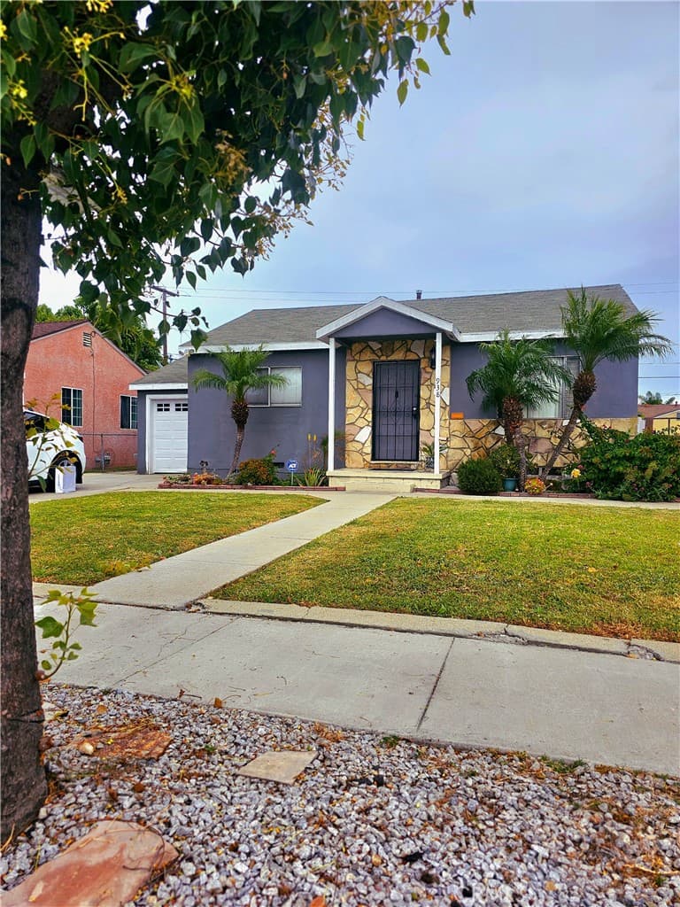 938 S Tajauta Avenue