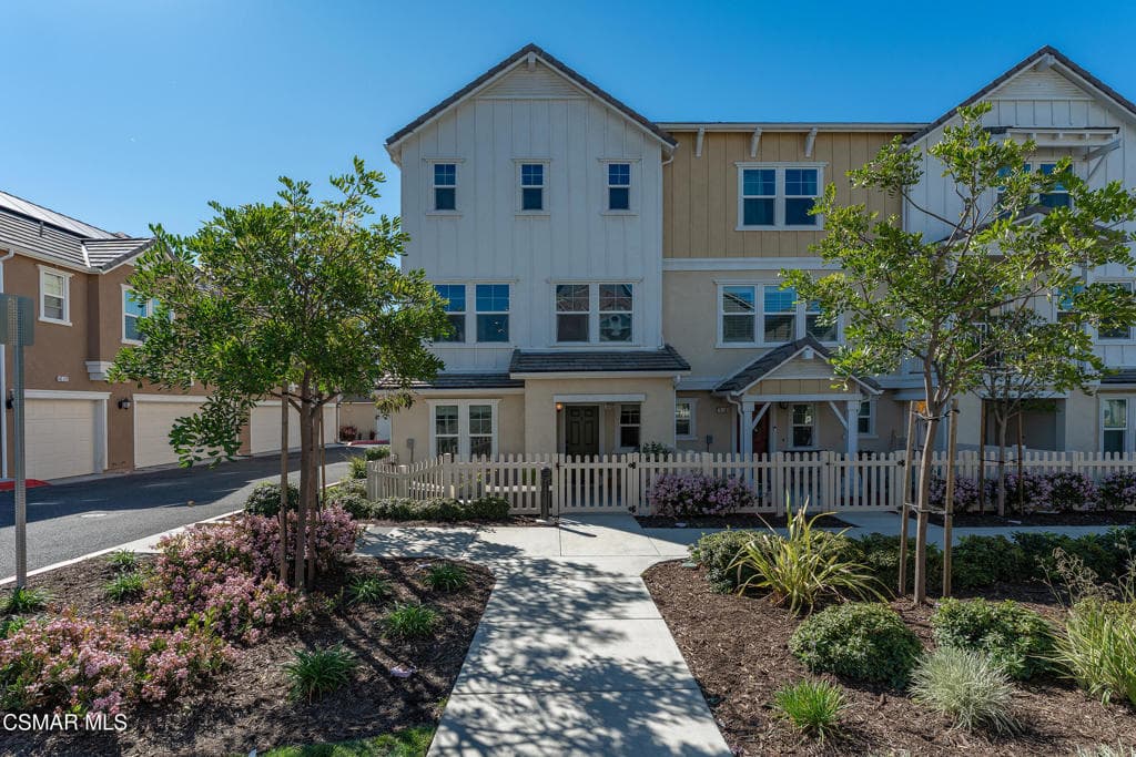 512 Mulberry Lane