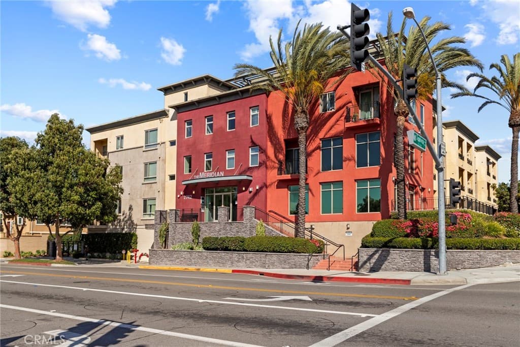 2742 Cabrillo Avenue 212