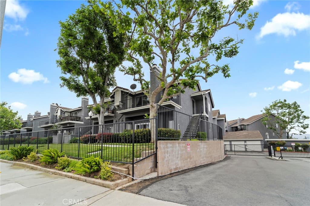 740 E San Bernardino Road 2