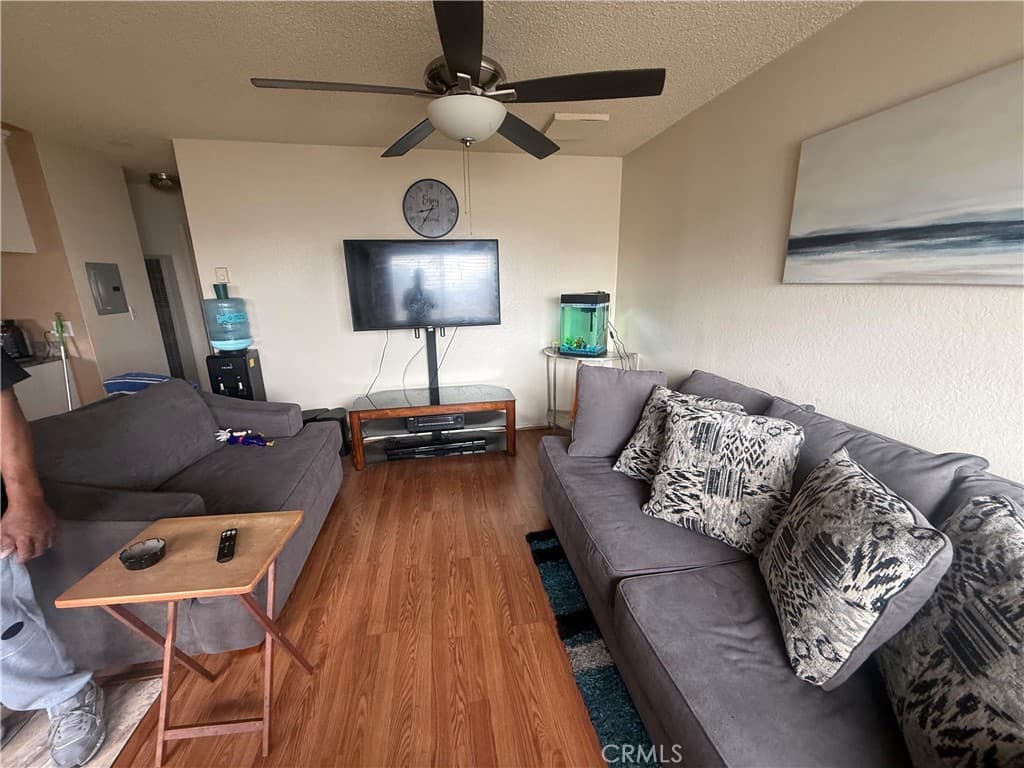 8634 Park 3