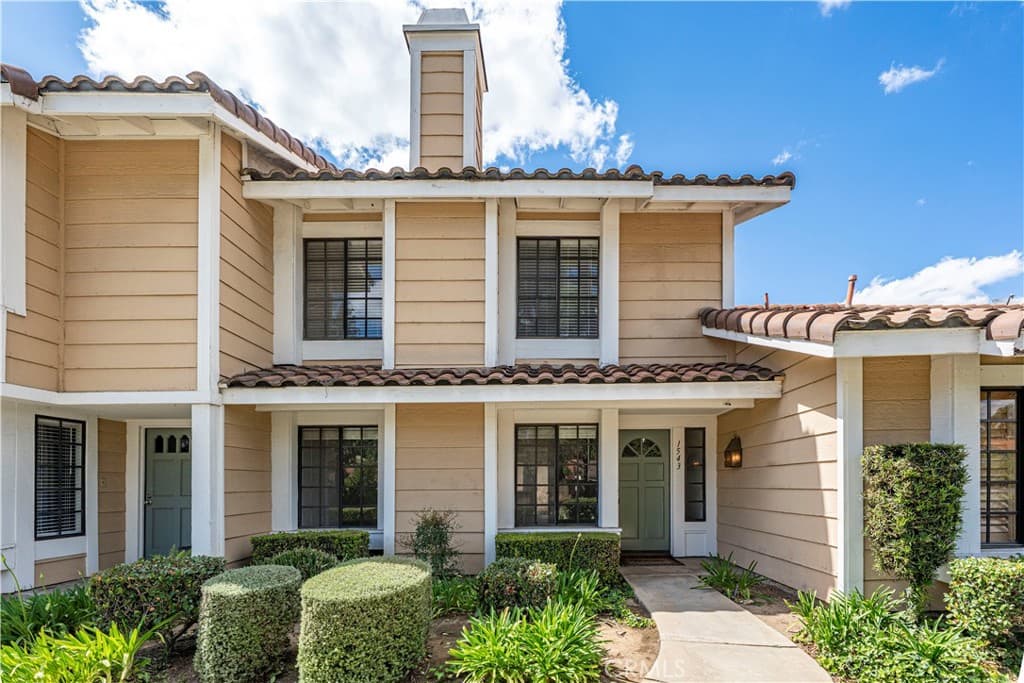 1543 S Diamond Bar Boulevard 20