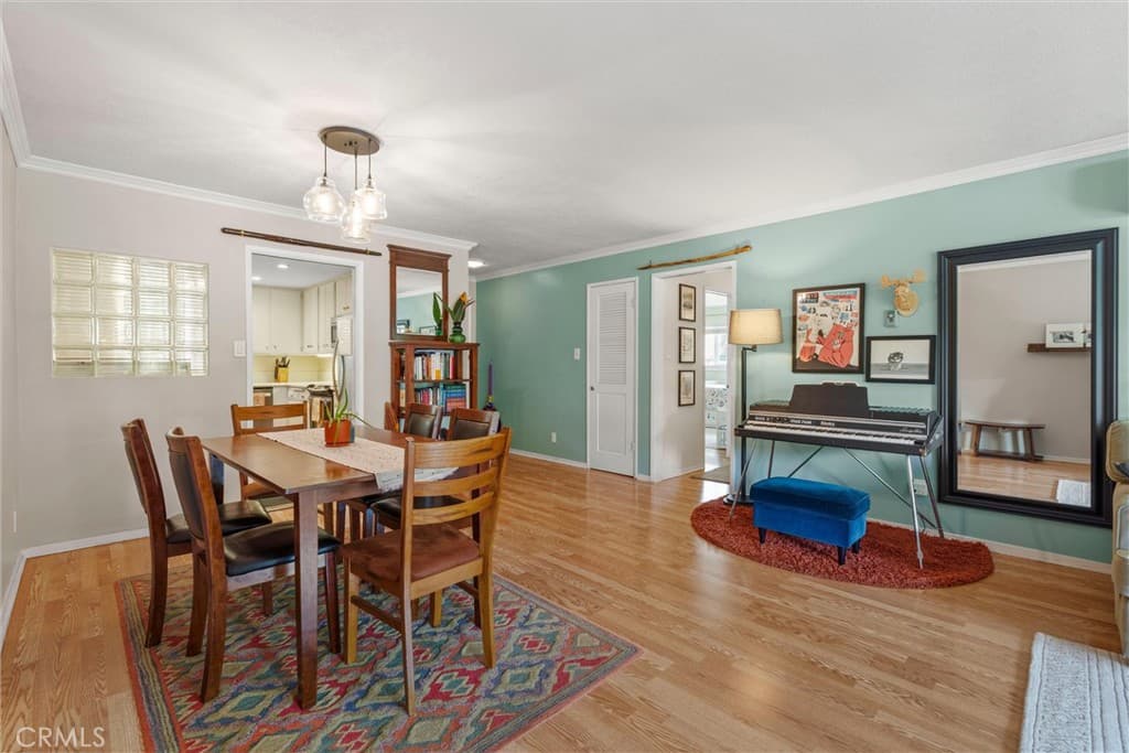 401 W 5th Street 1A