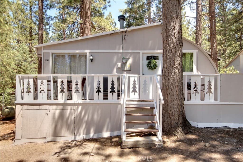 745 Eureka Drive