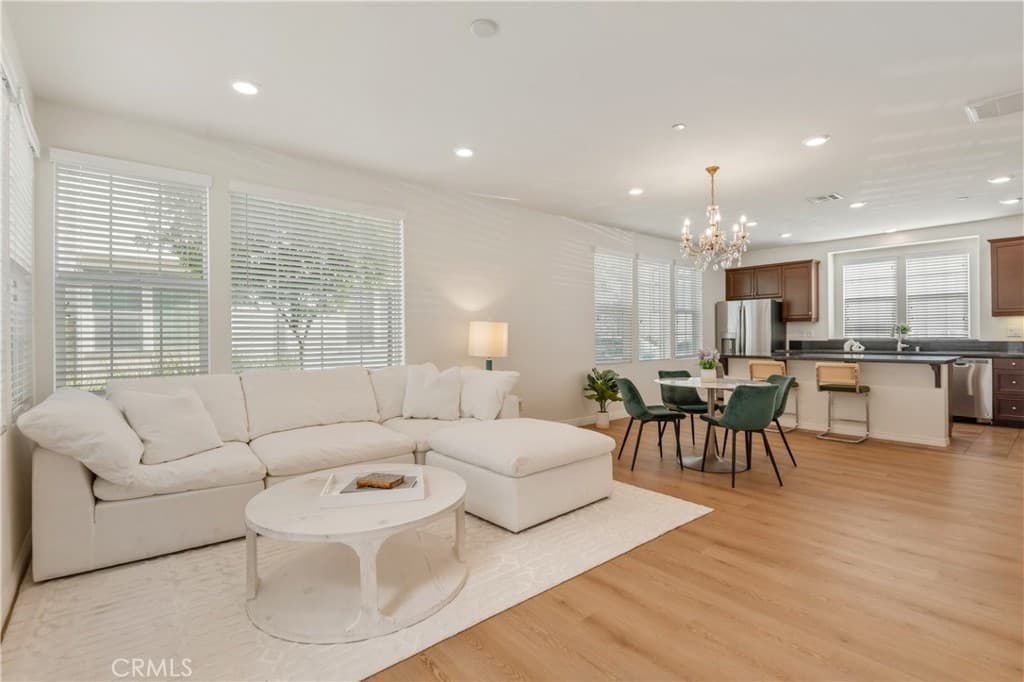 24339 Verdugo Circle