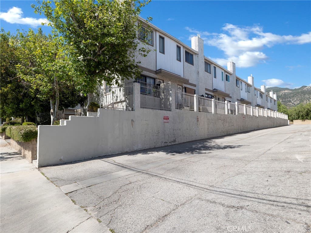 14291 Foothill Boulevard 9