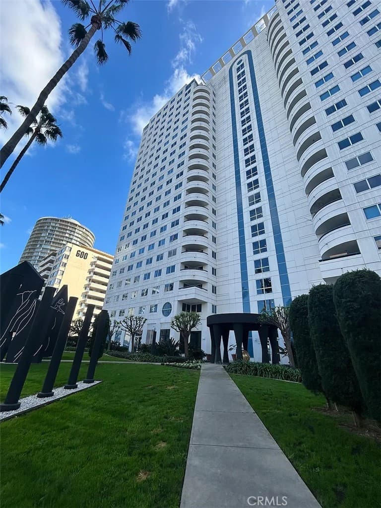 525 E Seaside Way 1509