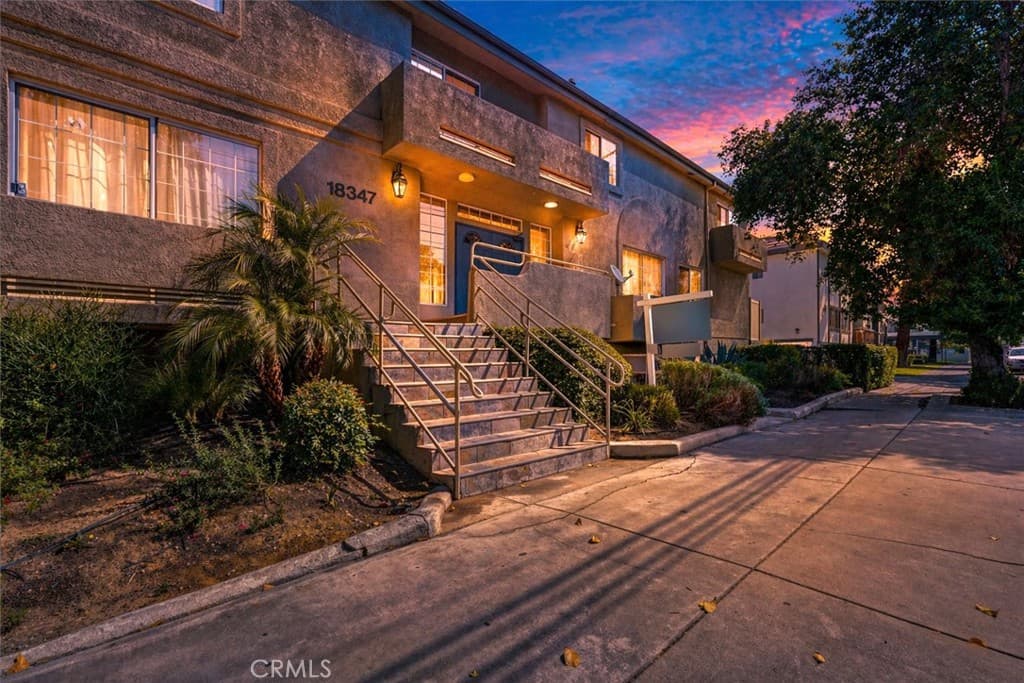 18347 Saticoy 24