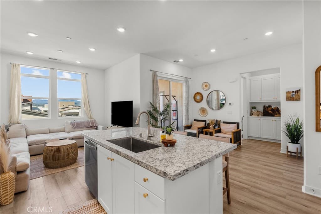 27466 Mercantile Court 303
