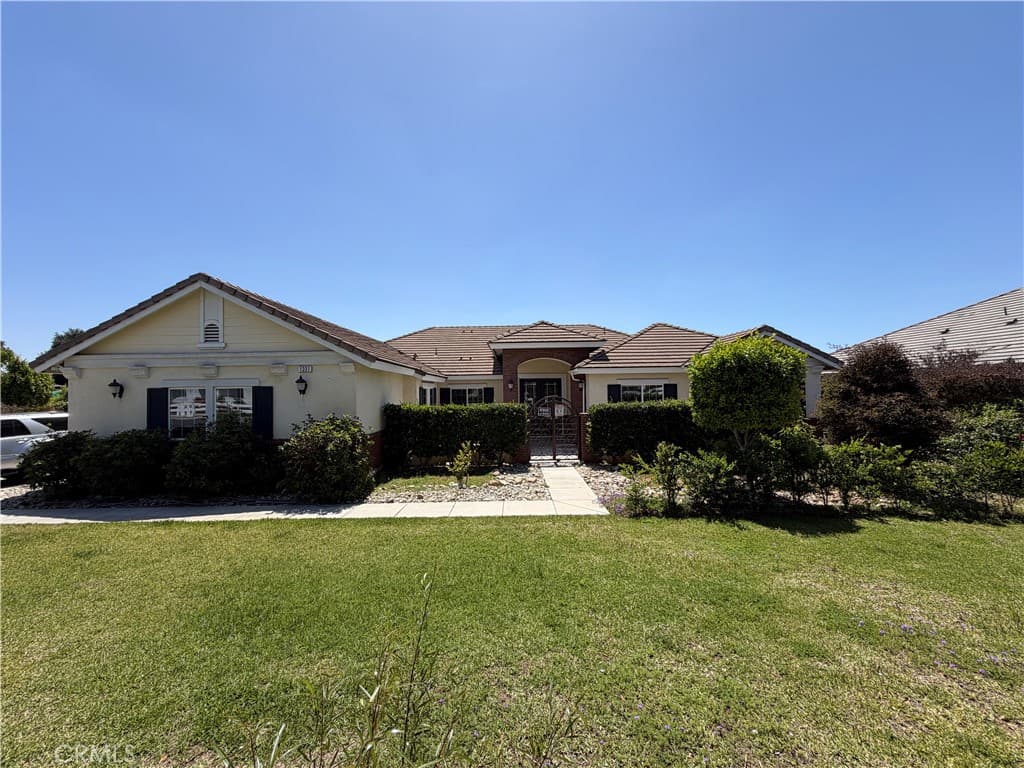 1331 W Maitland
