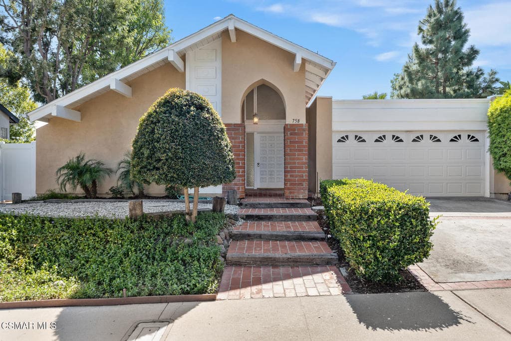 758 Silver Cloud Street