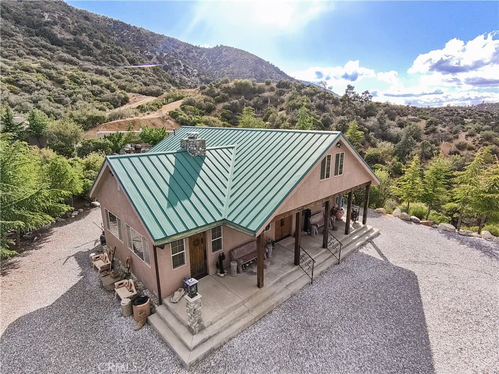 1870 Oak Springs Valley Road
