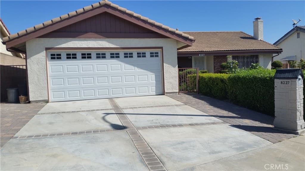 8227 Lea Court