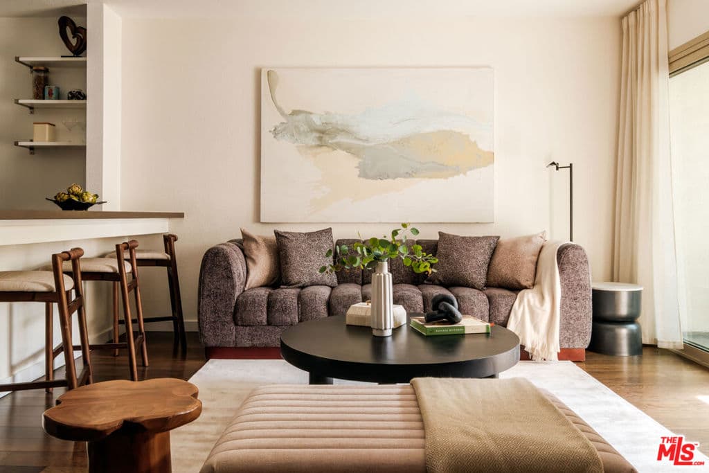 141 S Clark Drive 404