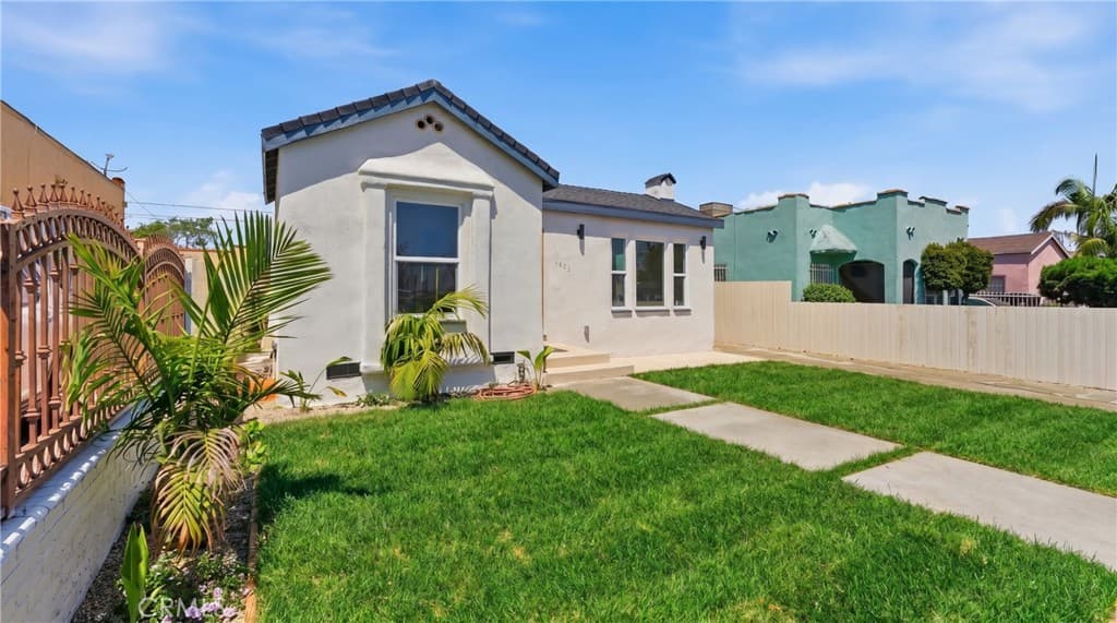1431 W 90th
