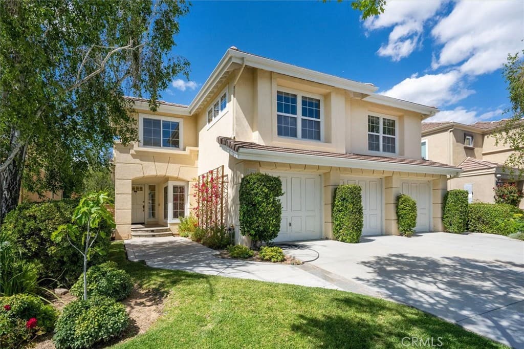 23029 Weymouth Place