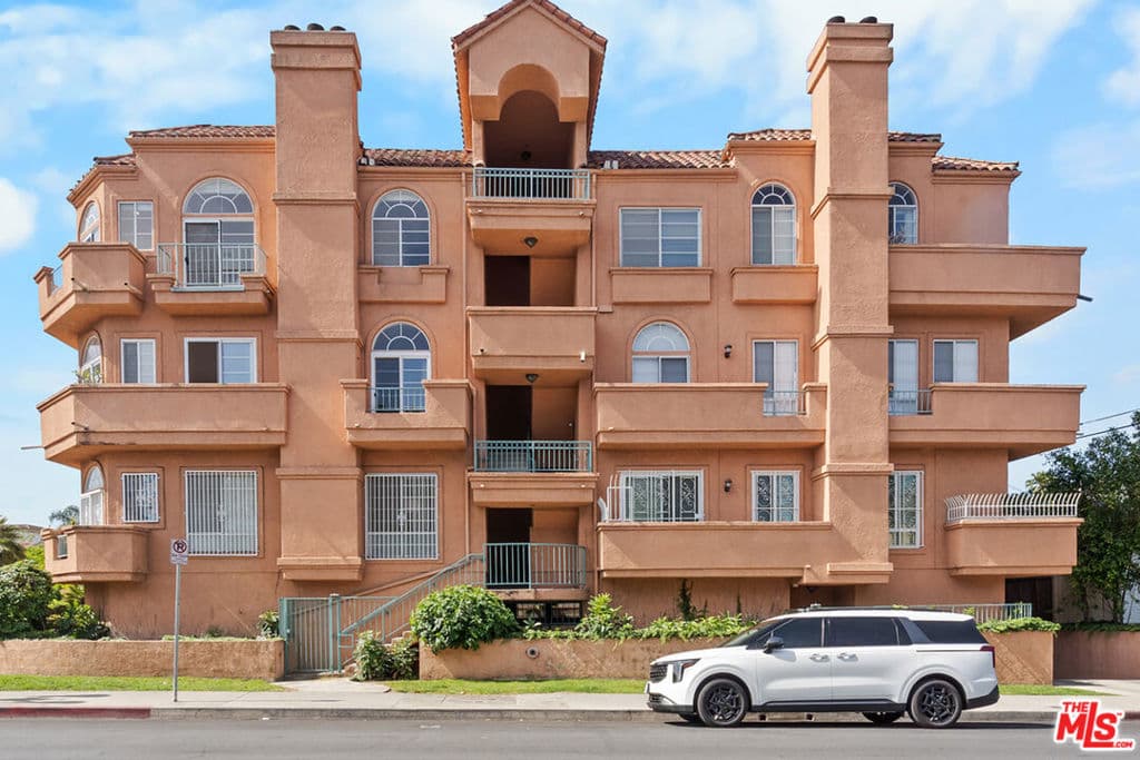 801 Lorraine Boulevard 301