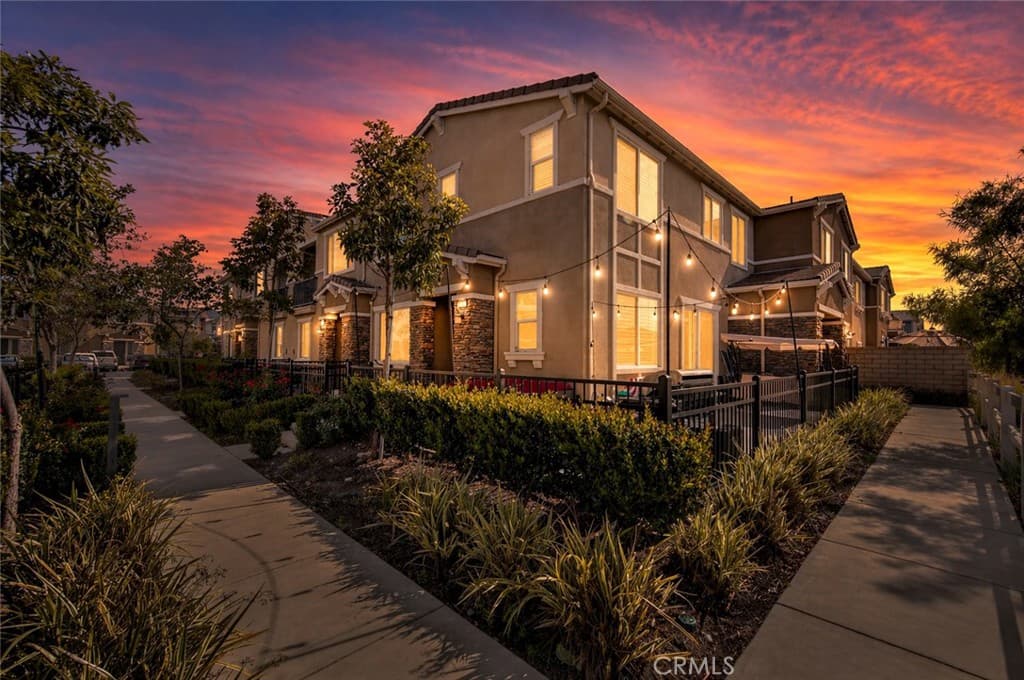 16502 Casa Grande Avenue 356