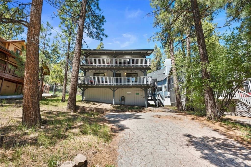 42944 Monterey