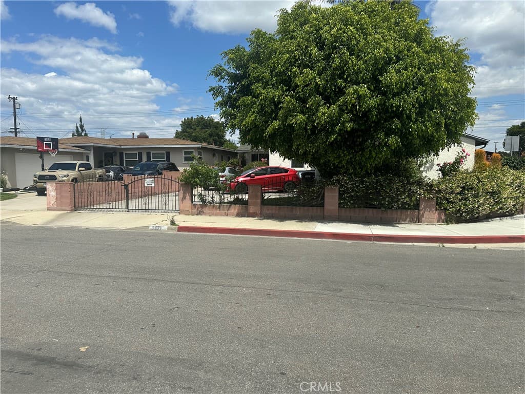8431 Carron Drive