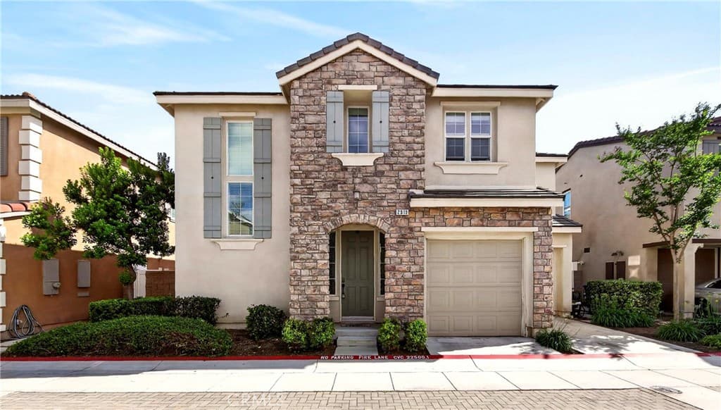 2919 S Via Belamaria