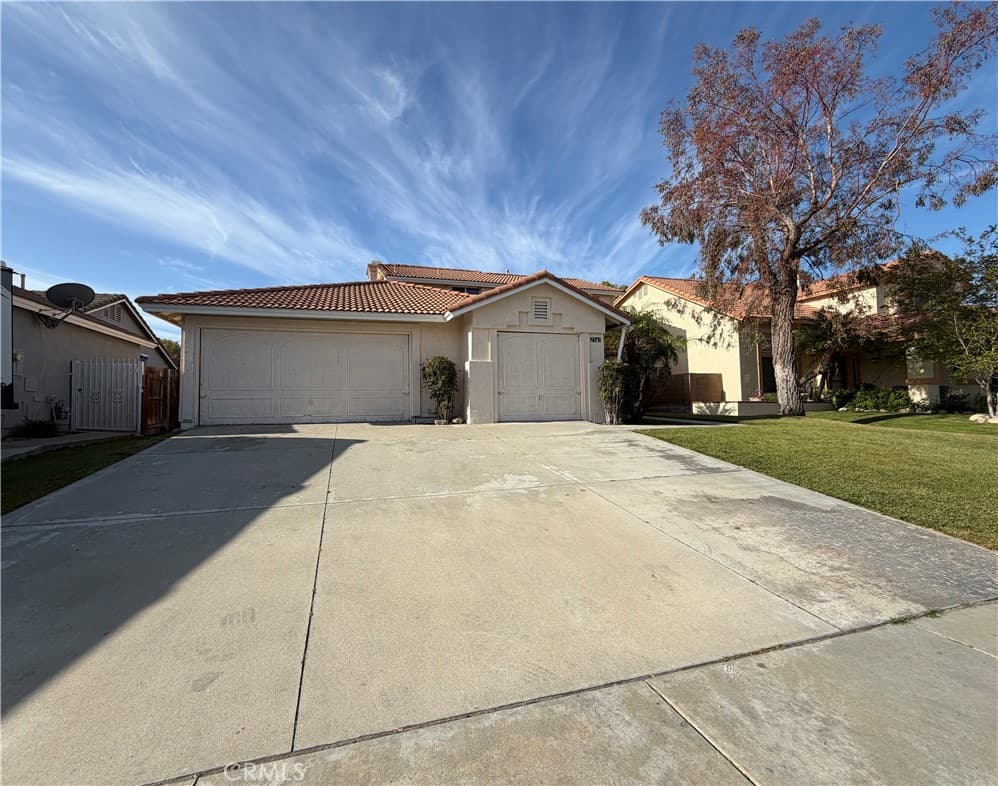 2565 W Fairview Drive
