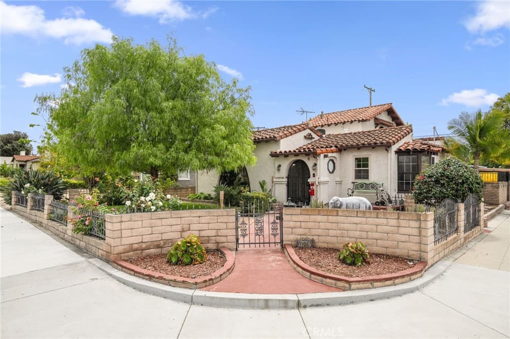11502 Hadley