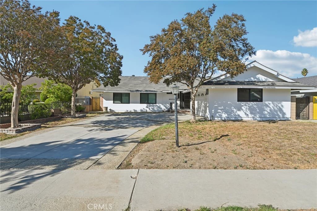 15937 Londelius Street