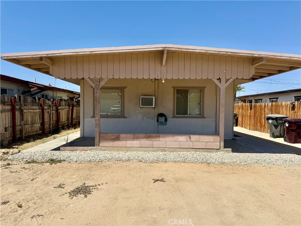 6450 Athol