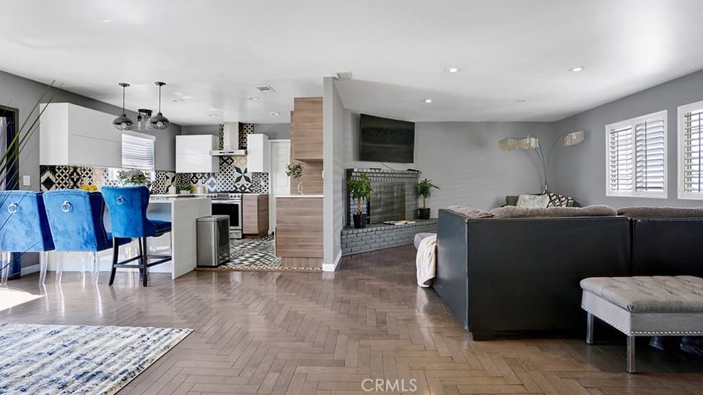 12308 Loma Drive