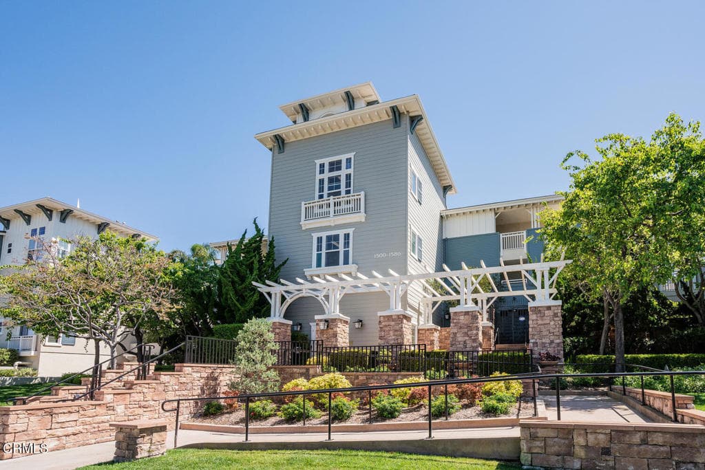 1512 Seabridge Lane