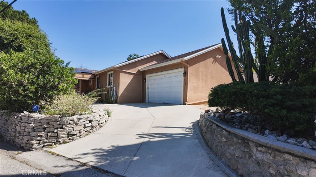 10424 Tujunga Canyon