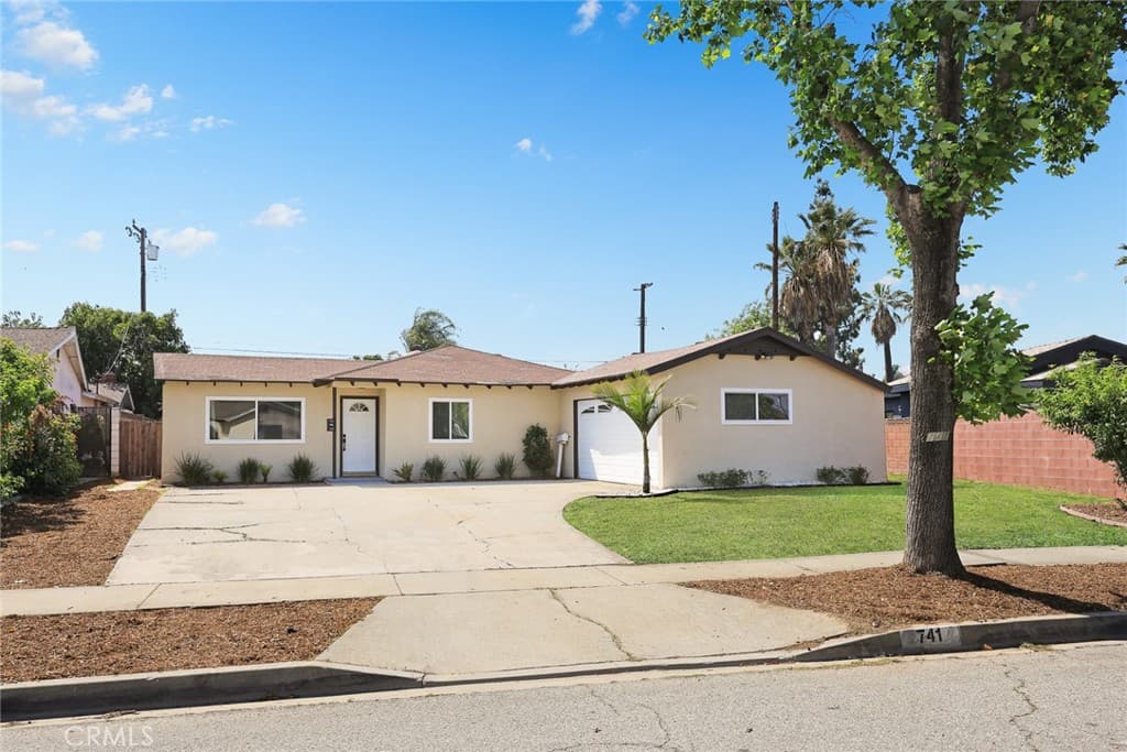 741 Frandale Avenue