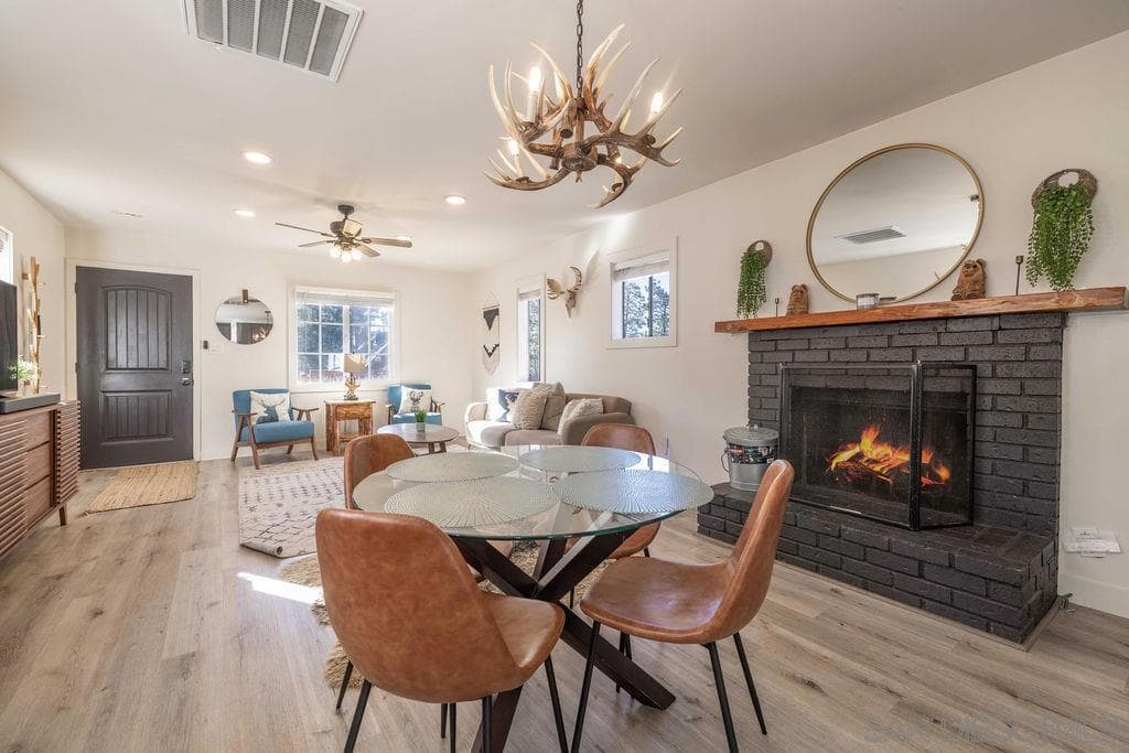 579 Vista Lane