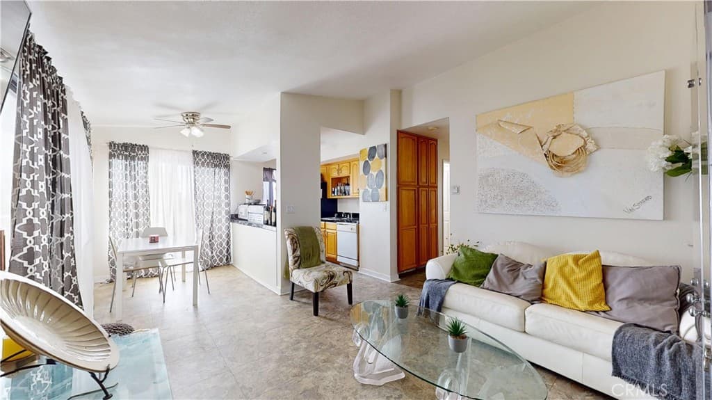 1168 E 10th 218B