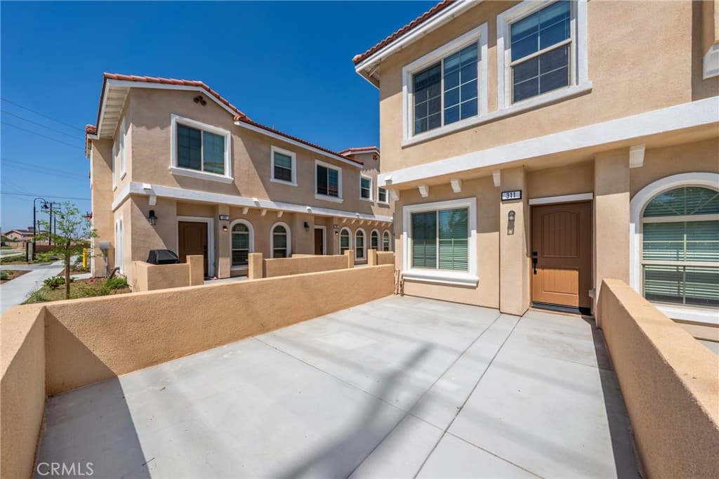 15447 Pomona Rincon Road 311
