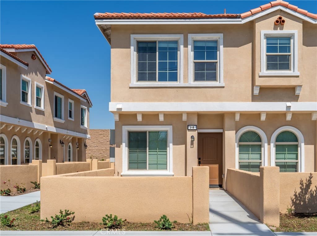 15447 Pomona Rincon Road 318