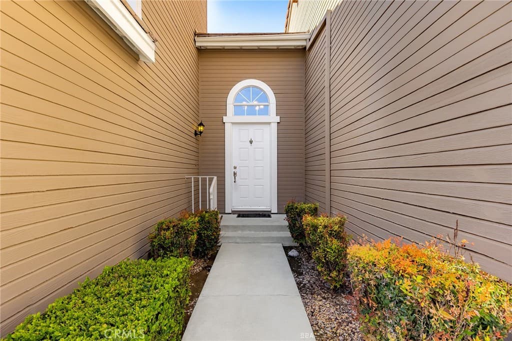555 Canyon Hill Road