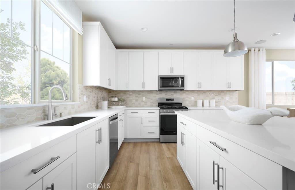 4221 South Malagon Privado