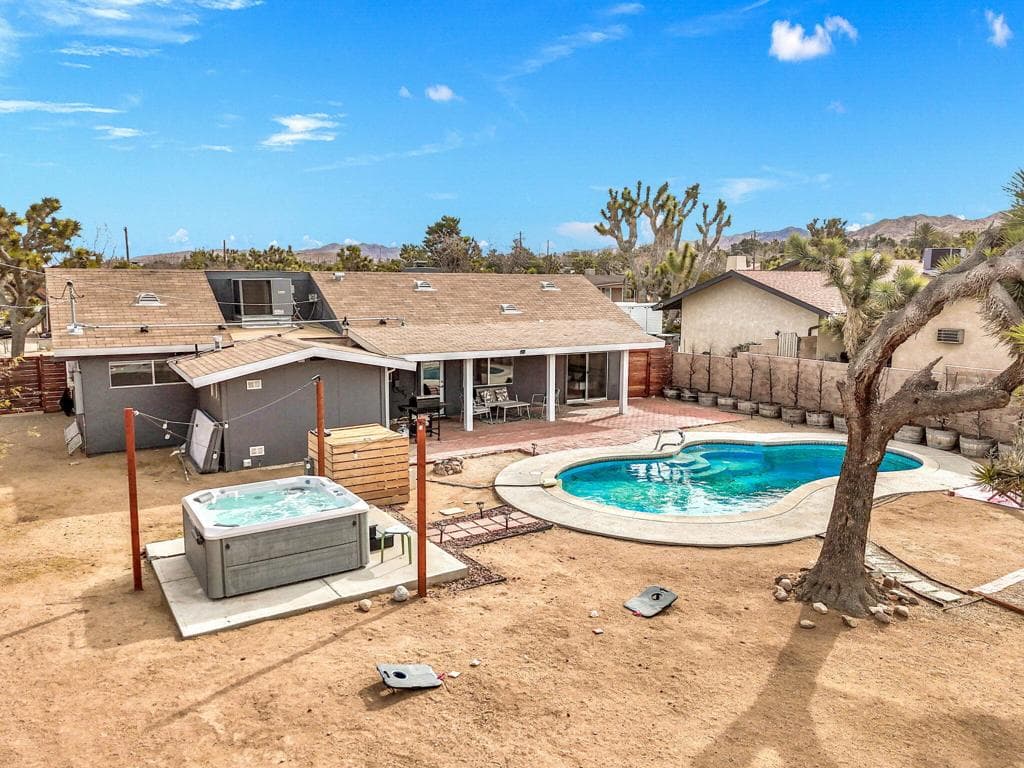 7552 Elk Trail