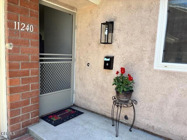 11240 Village 11