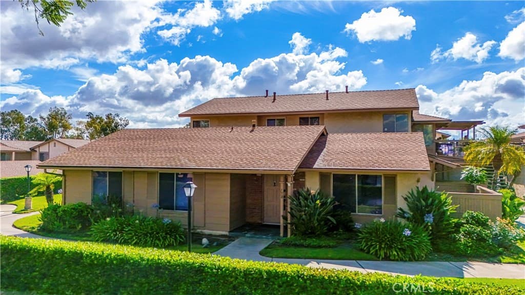 1425 Forest Glen 158