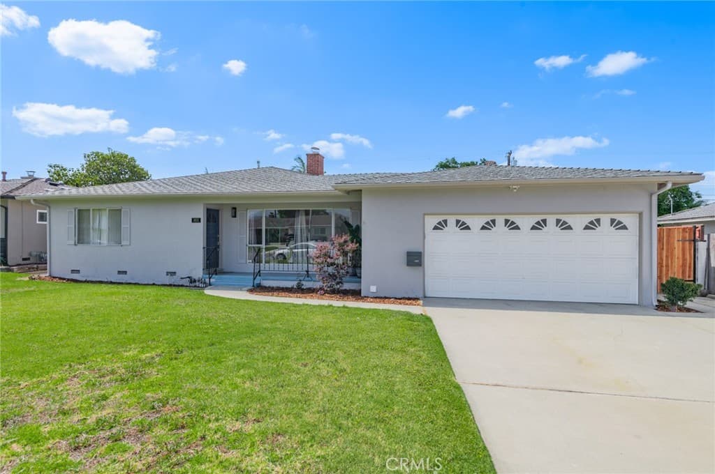 1832 E Eckerman