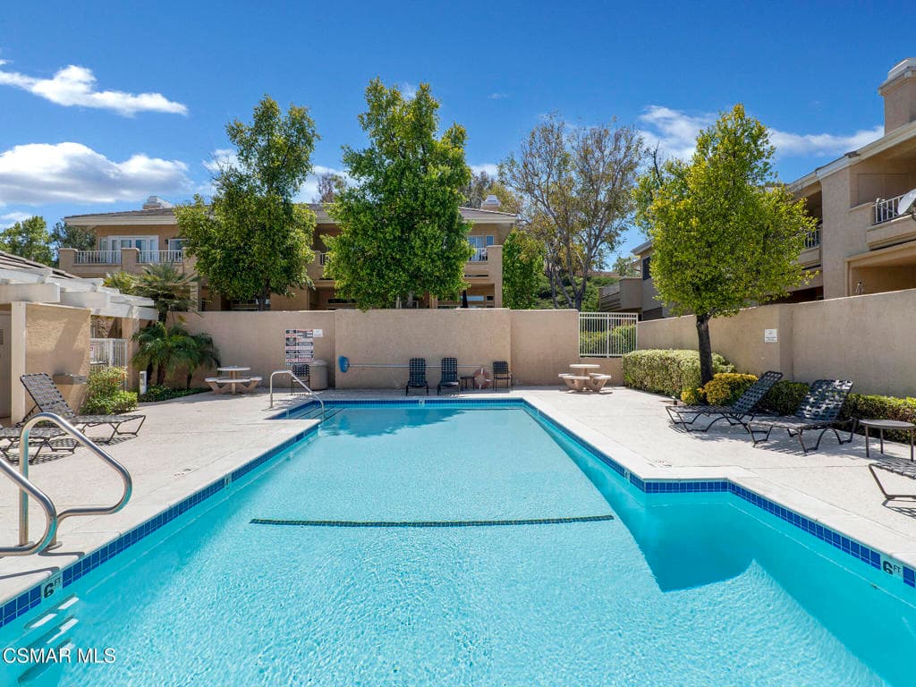 24023 Arroyo Park Drive 18
