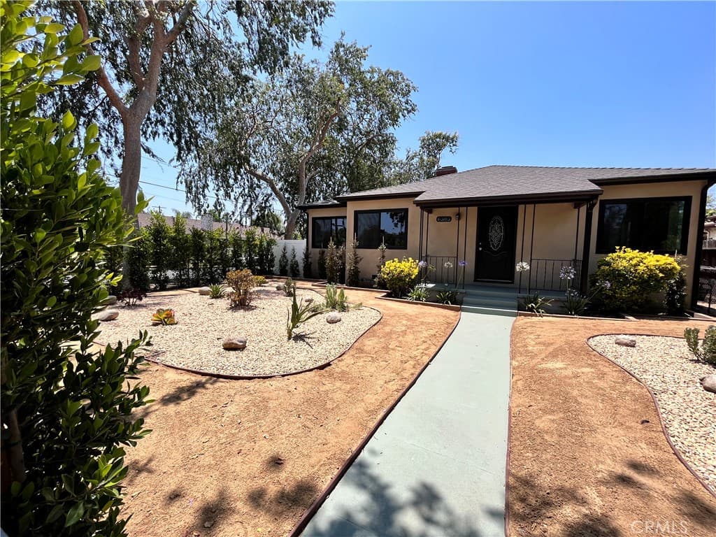 6305 Carpenter