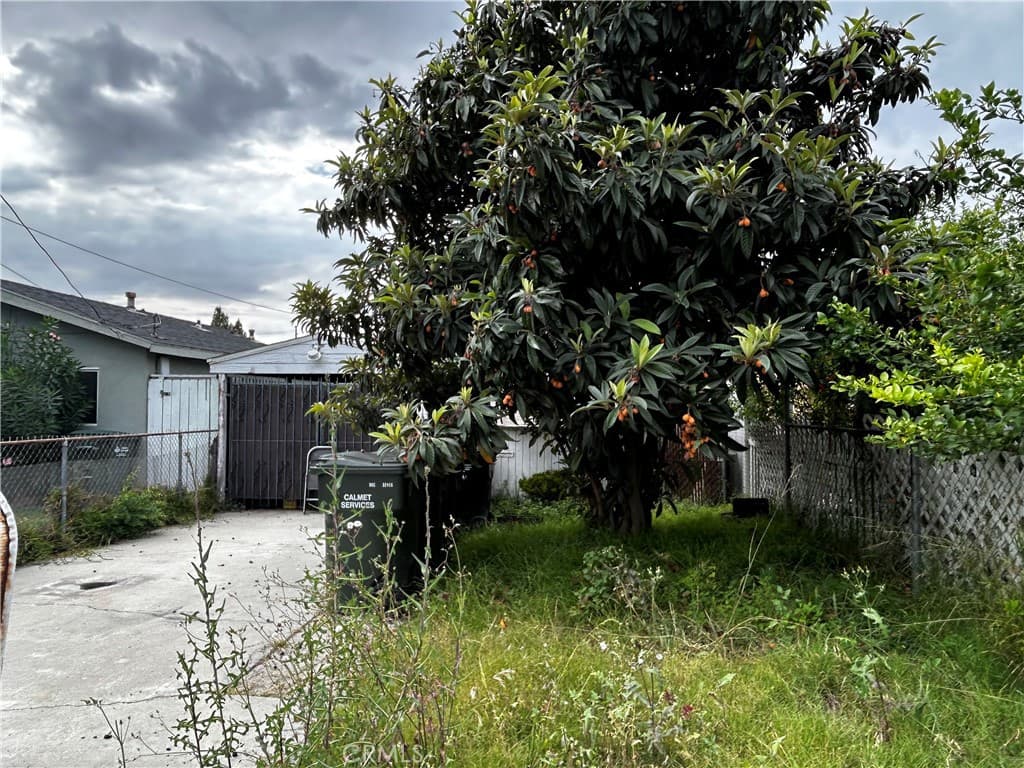 13435 Dempster