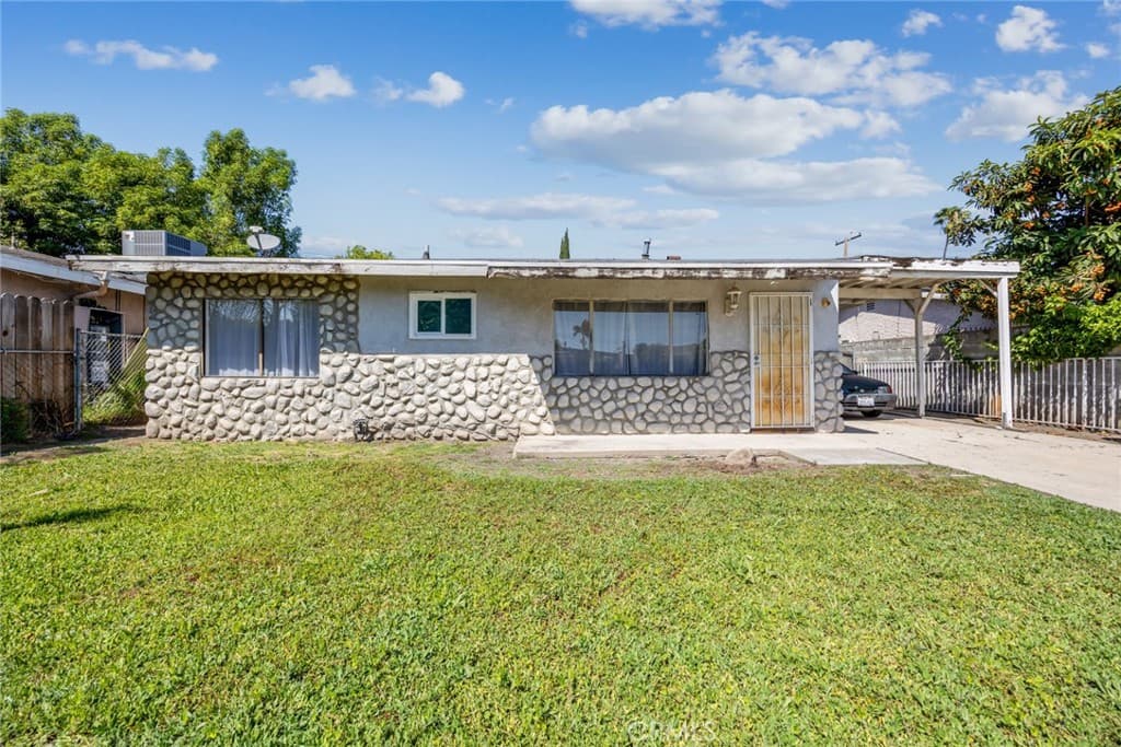 17445 Villa Corta Street