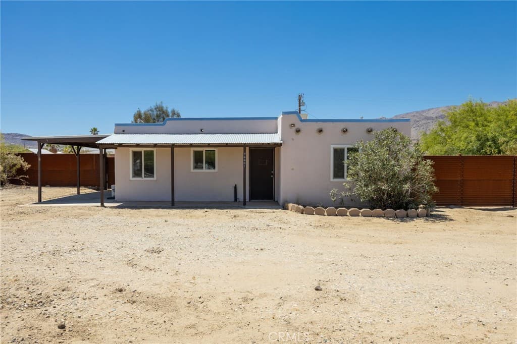 74401 Pinon