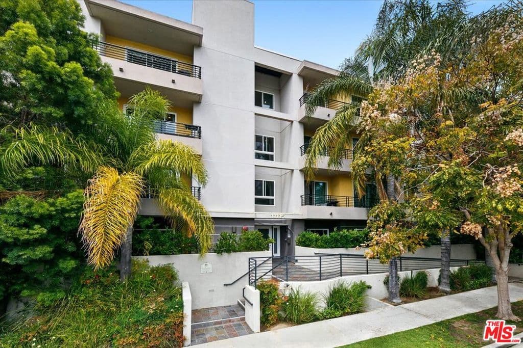 11115 Acama Street 107