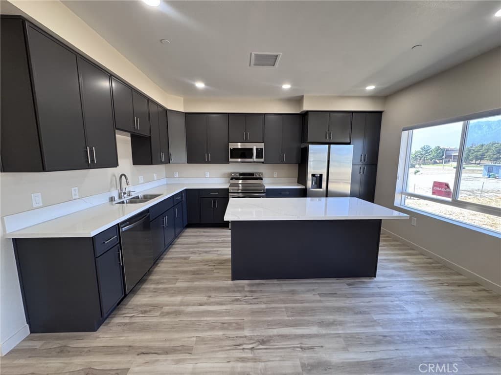 8183 Amerena Way